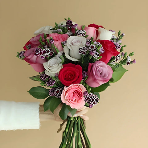 Pinky Promise Bouquet Hand - Image