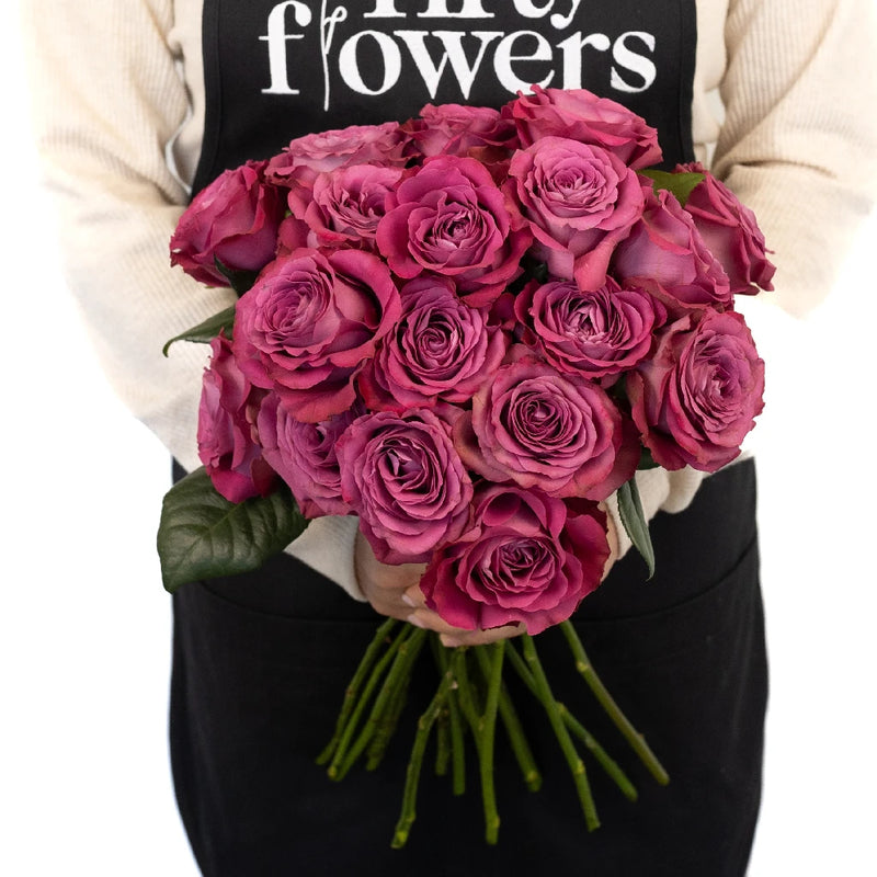 Precious Moments Garden Rose Apron - Image