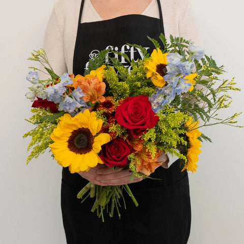 Red Meets Sunflower Diy Flower Kit Apron - Image