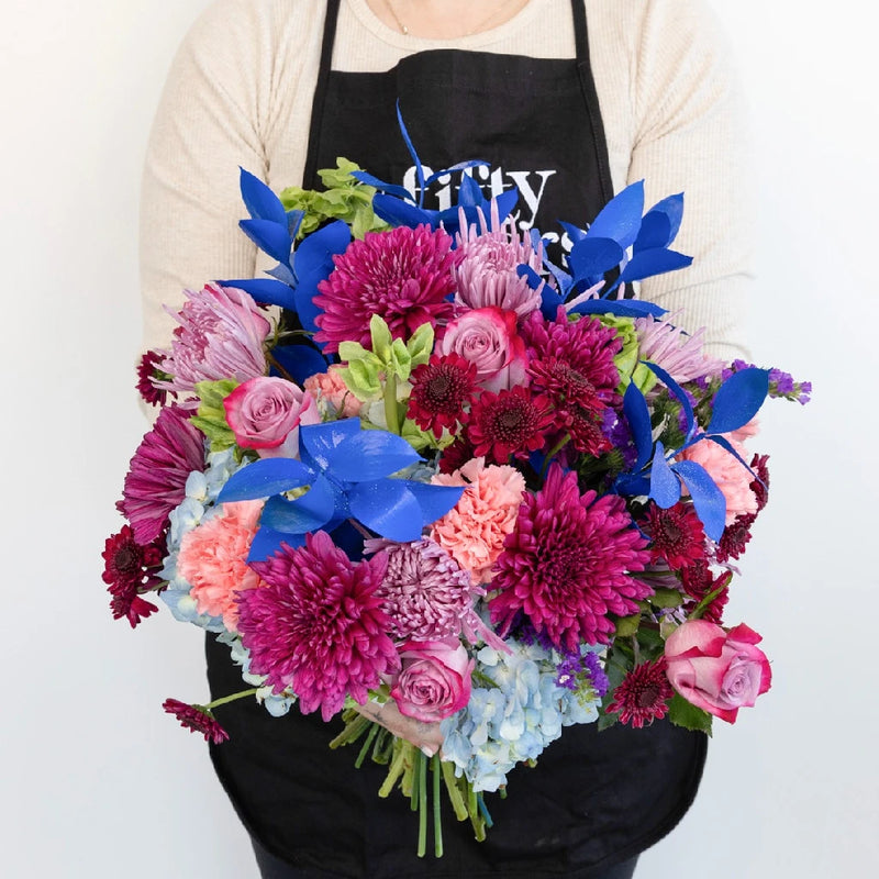 Sea Witchery Flower Bouquet Vase - Image