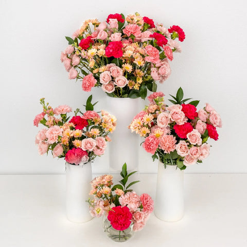 Shades Of Pink Centerpieces Hand - Image