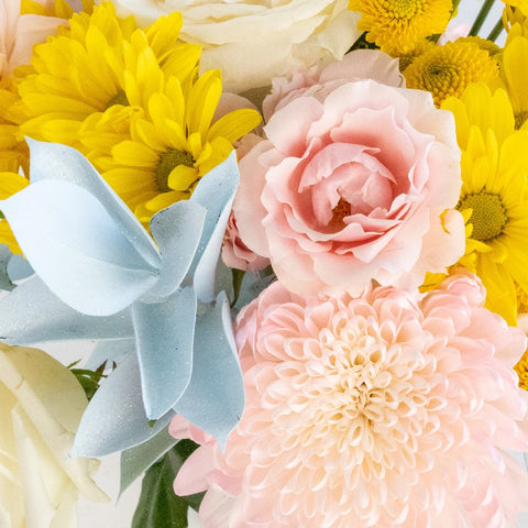 Sincerely Pink Diy Flower Kit Close Up - Image