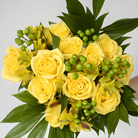 Soft Yellow Rose Flower Bouquet