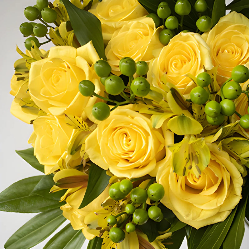 Soft Yellow Rose Flower Bouquet