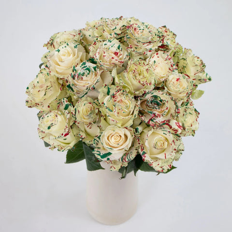 White Red Green Rose Flower Bunch in Vase