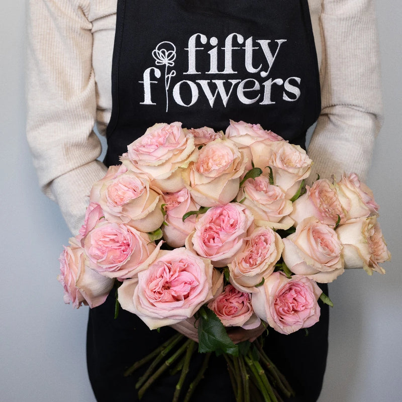 Sweet Elegance Bicolor Rose Apron - Image
