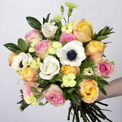 Sunset Love Valentines Flower Arrangement Hand - Image