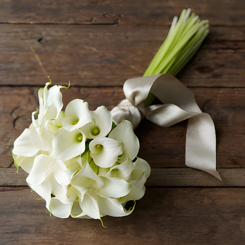 White Mini Calla Lily Centerpieces