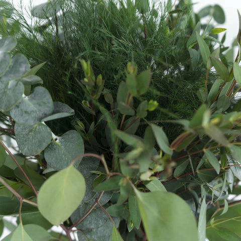 Greenery Centerpiece Hand - Image