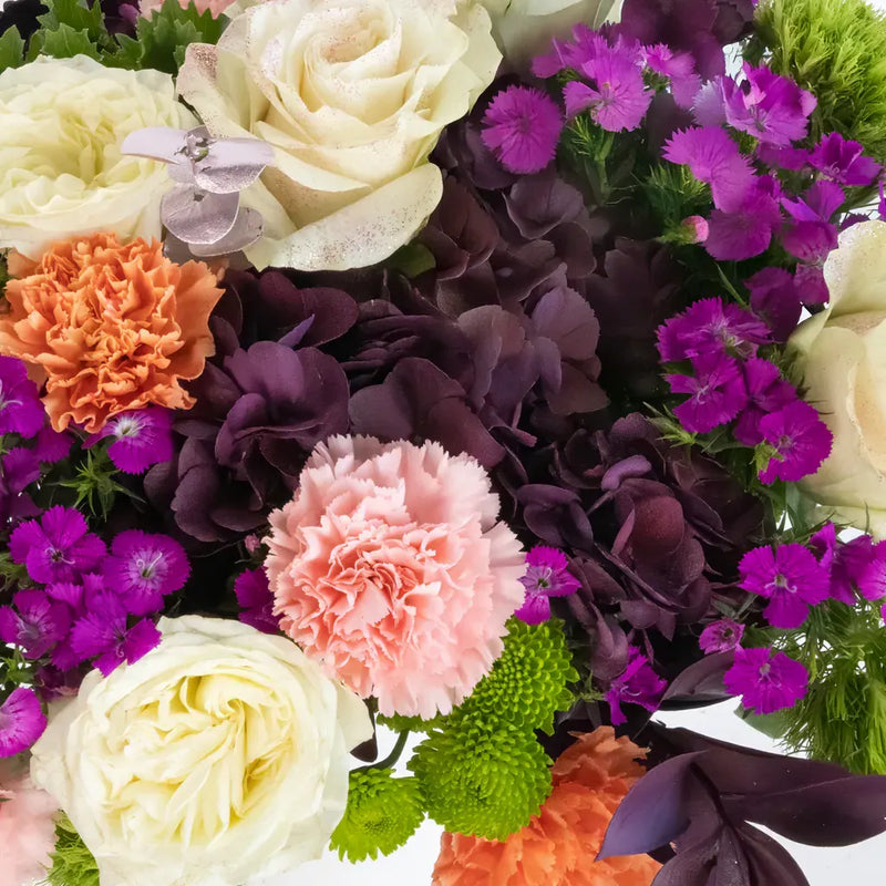 Aura Beauty Flower Bouquet