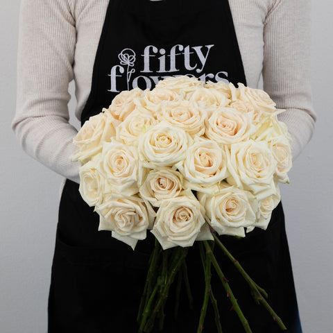 Soul White Novelty Rose Apron - Image
