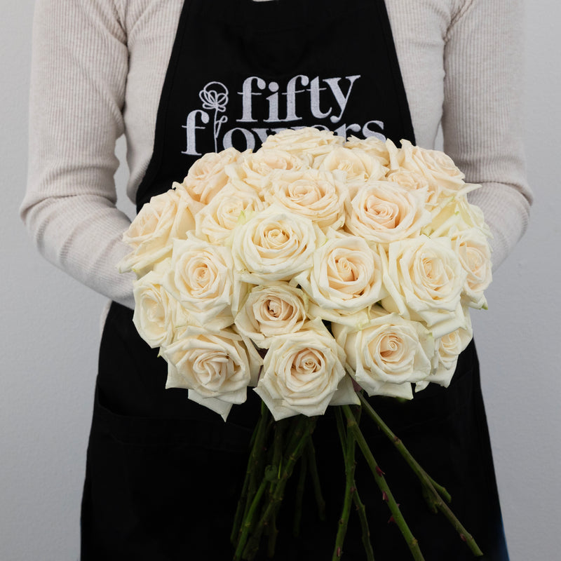 Soul White Novelty Rose Apron - Image