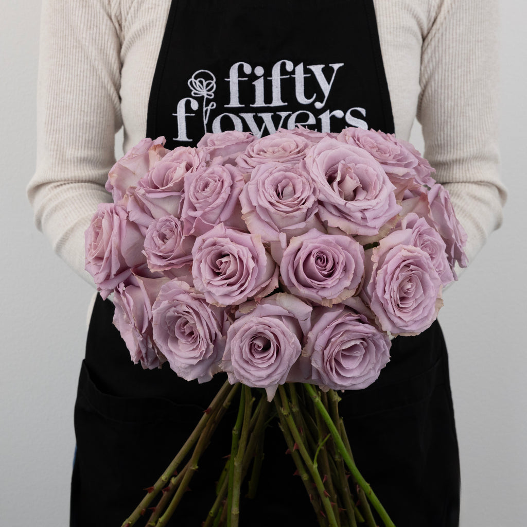 Buy Wholesale Lavender Cooldown Novelty Rose in Bulk - FiftyFlowers