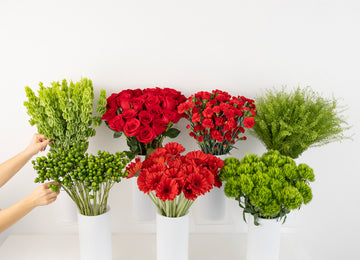 Merry And Bright Bouquet Bar Flower Kit Close Up - Image