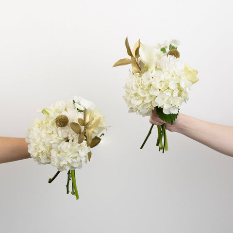 Modern Holiday Glam Gold Bouquet Bar Flower Kit Vase - Image