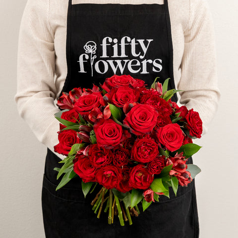 Ruby Red Diy Flower Kit Vase - Image