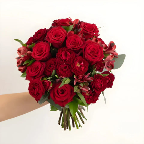 Ruby Red Flower Bouquet Close Up - Image