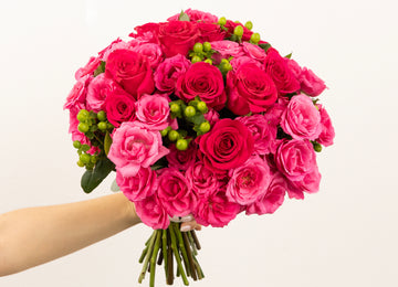 Bright Pink Flower Bouquet Close Up - Image