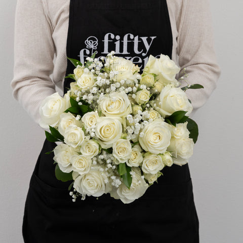 Classic White Flower Centerpieces Apron - Image