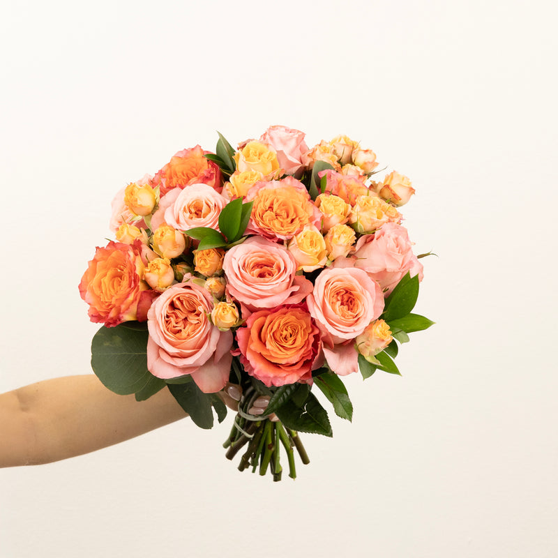 Coral Gardens Flower Centerpieces Vase - Image