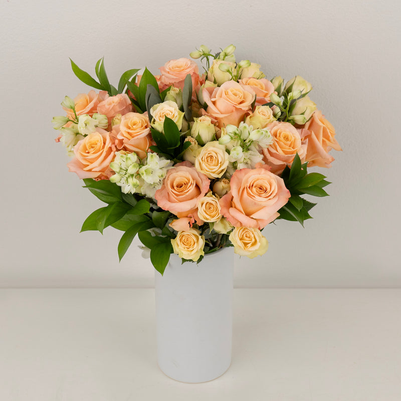 Peachy Keen Flower Bouquet Vase - Image