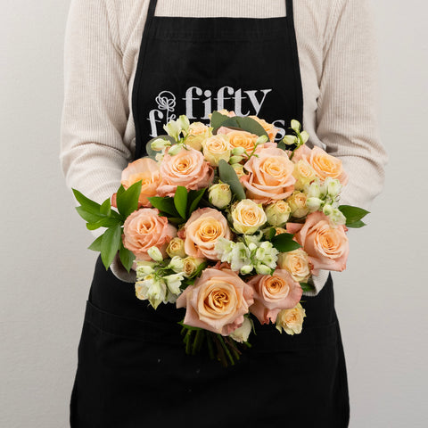 Peachy Keen Flower Centerpieces Apron - Image