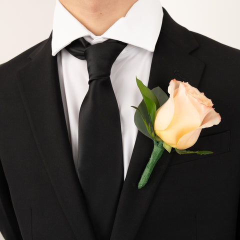 Peachy Keen Prom Kit Apron - Image