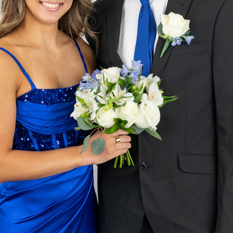 Beautiful Blues Prom Kit Vase - Image