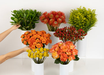 Free Spirit And Pin Cushion Bouquet Bar Flower Kit Close Up - Image