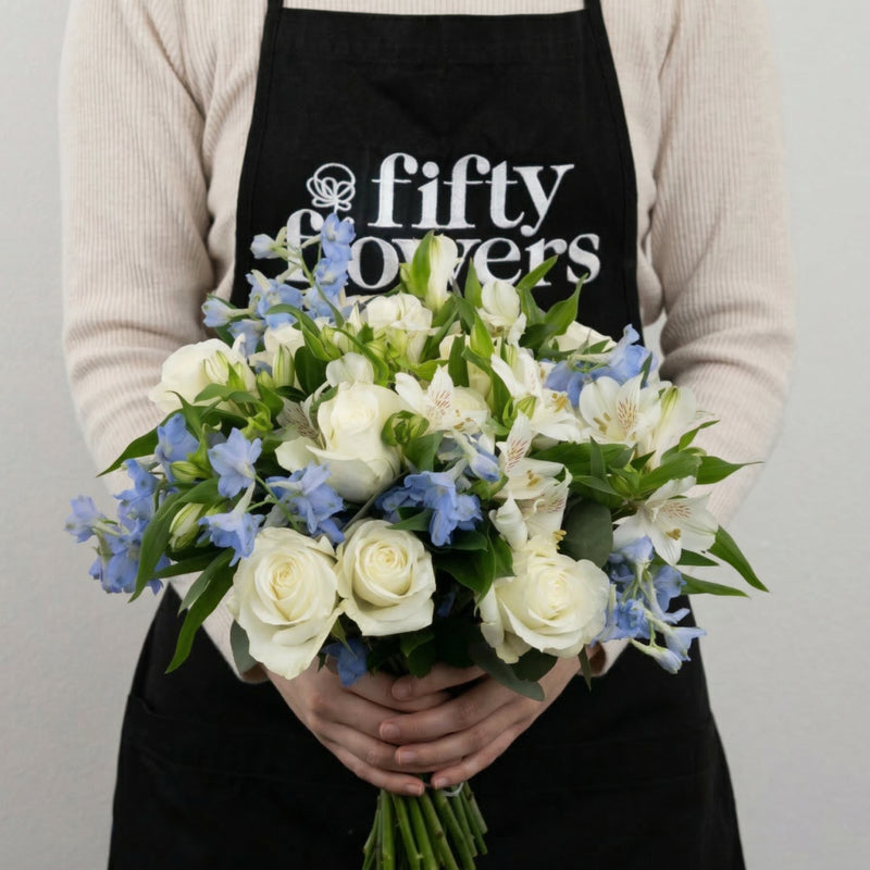 Beautiful Blues Flower Centerpieces Apron - Image