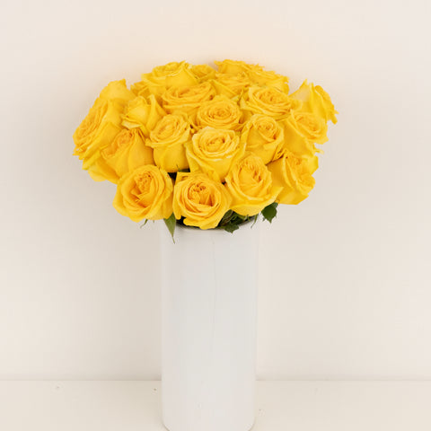 Light Yellow Hummer Rose Vase - Image