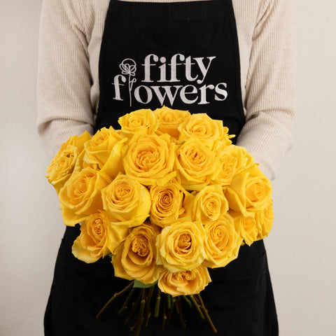 Light Yellow Hummer Rose Apron - Image