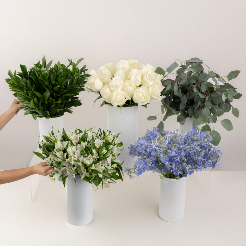 Beautiful Blues Bouquet Bar Flower Kit Vase - Image