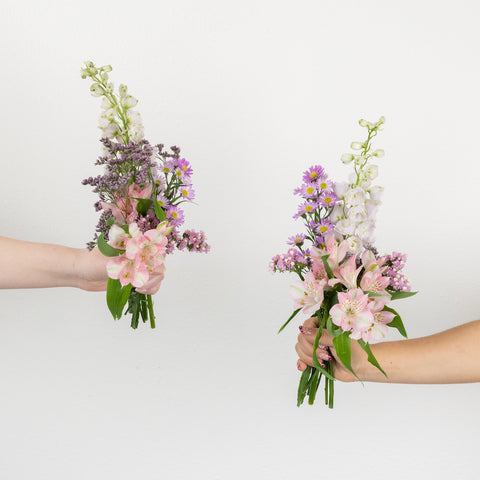 Pink Magic Bouquet Bar Flower Kit Vase - Image