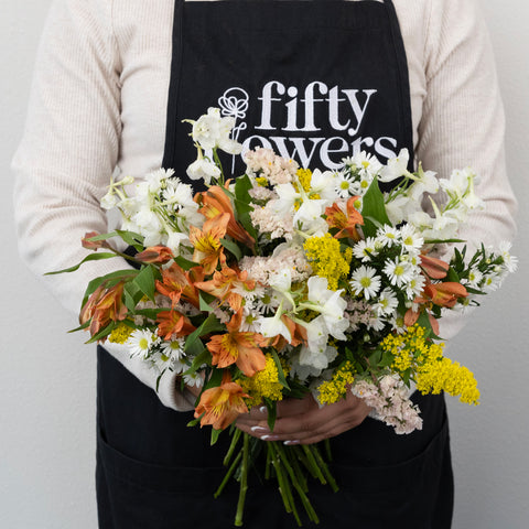 Morning Magic Flower Centerpiece Apron - Image