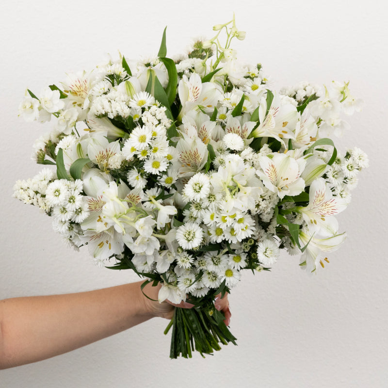 Pure Magic Flower Centerpiece Vase - Image