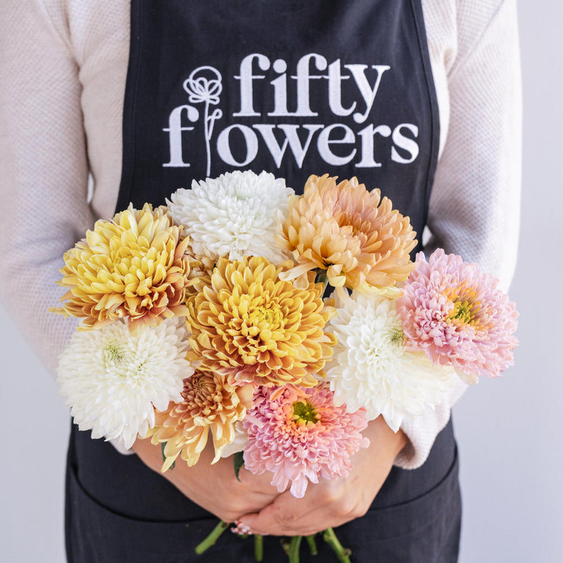 Honeycomb Chrysanthemum Flower Kit Vase - Image