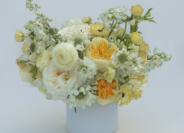 Butter Yellow Flower Bouquet Close Up - Image