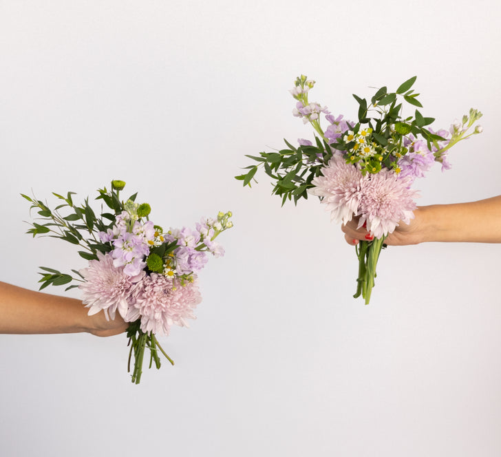Wild About You Bouquet Bar Flower Kit Vase - Image