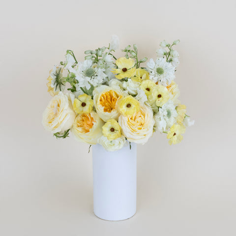 Butter Yellow Flower Bouquet Vase - Image