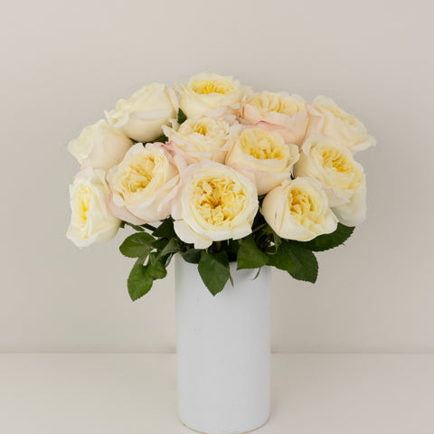 Fatima Garden Rose Vase - Image