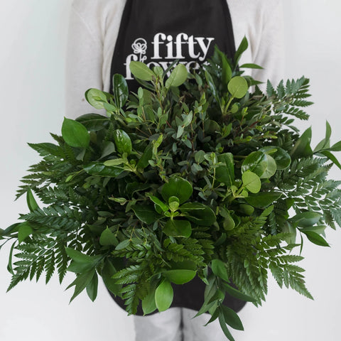 Greenery Centerpiece Apron - Image