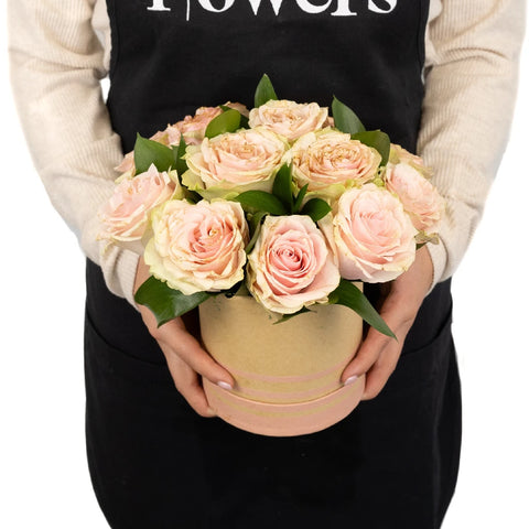 Classic Rose Flower Arrangement Vase - Image