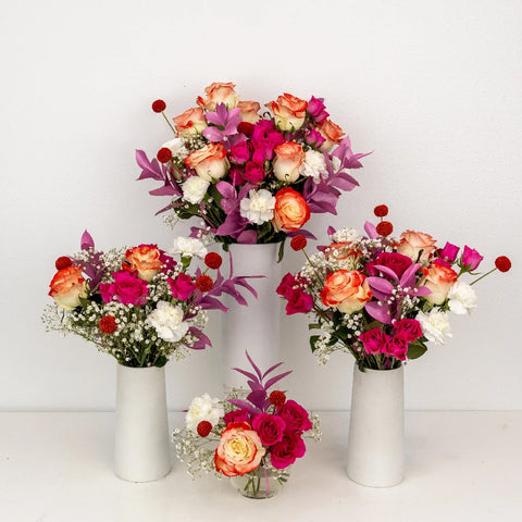 Red, White, Pink V-day Centerpieces Hand - Image