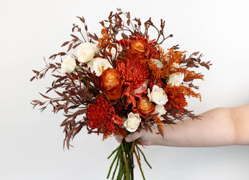Desert Orange Flower Arrangement Hand - Image