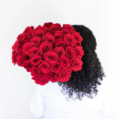 Farm Fresh Spiral Rose Bouquet