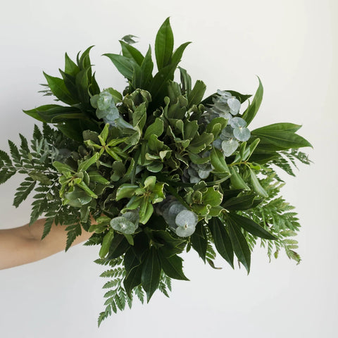 Greenery Centerpiece Hand - Image
