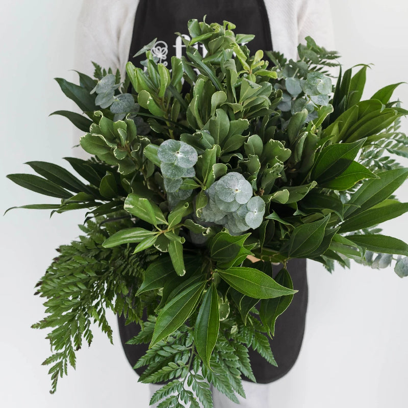 Greenery Centerpiece Apron - Image