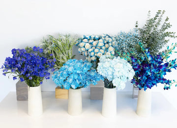Aqua Blue Flower Bouquet Bar Hand - Image