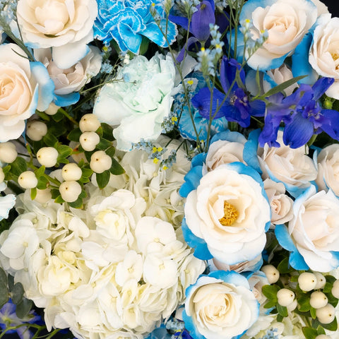 Aqua Blue Flower Bouquet Bar Close Up - Image